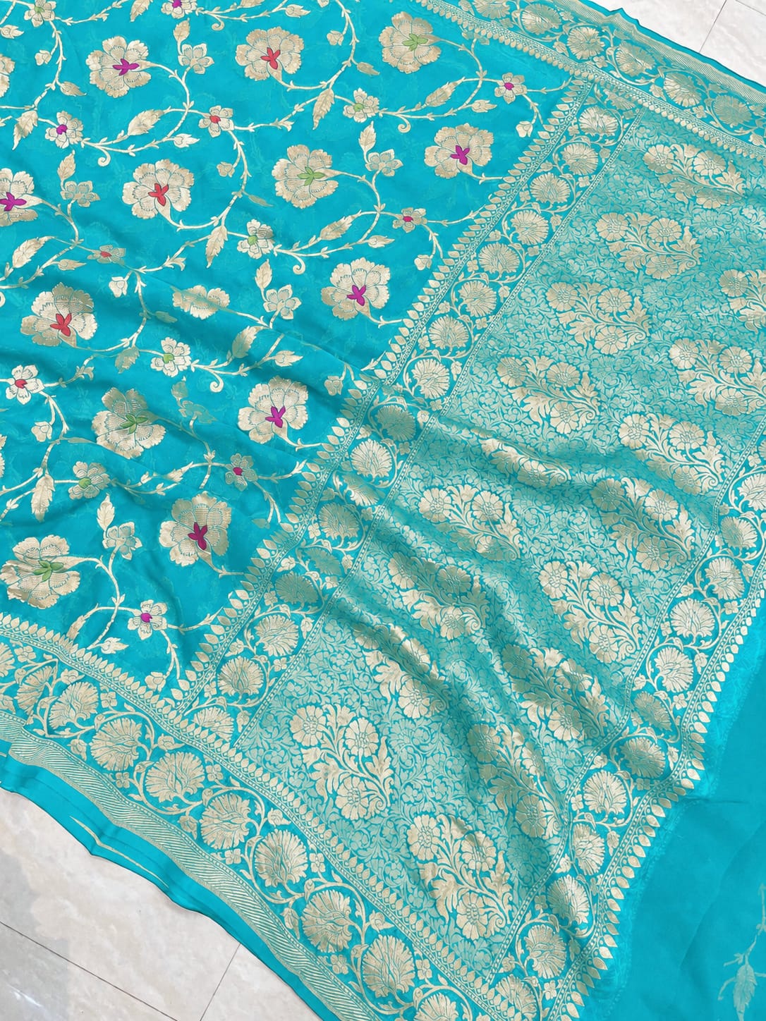 Banarasi Georgette Silk Saree with Silver Mina Jaal Weaving - BGSMJ051