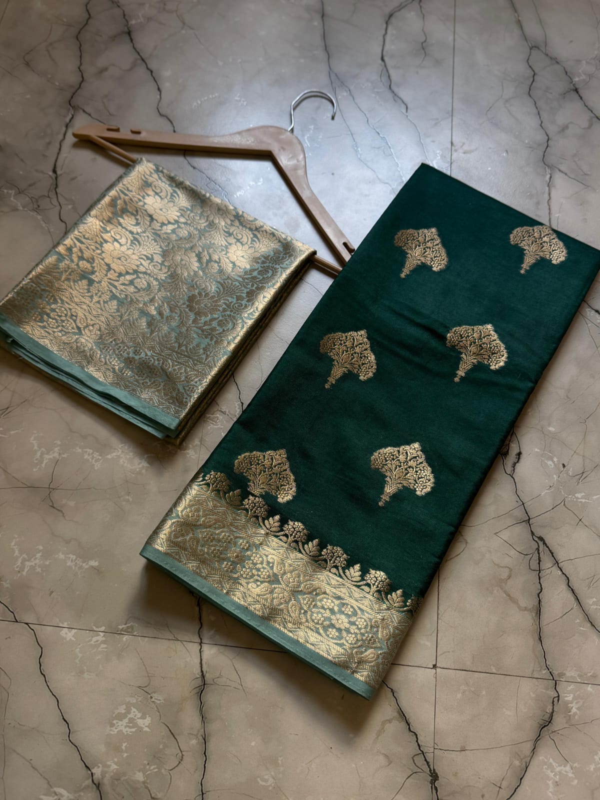 Banarasi Semi Katan Soft Silk Saree - BSKSSGG056