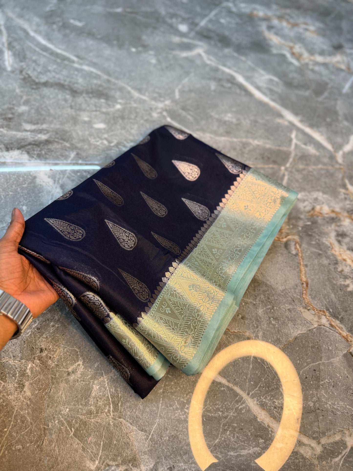 Banarasi Semi Katan Silk Saree - BSKSS0R22