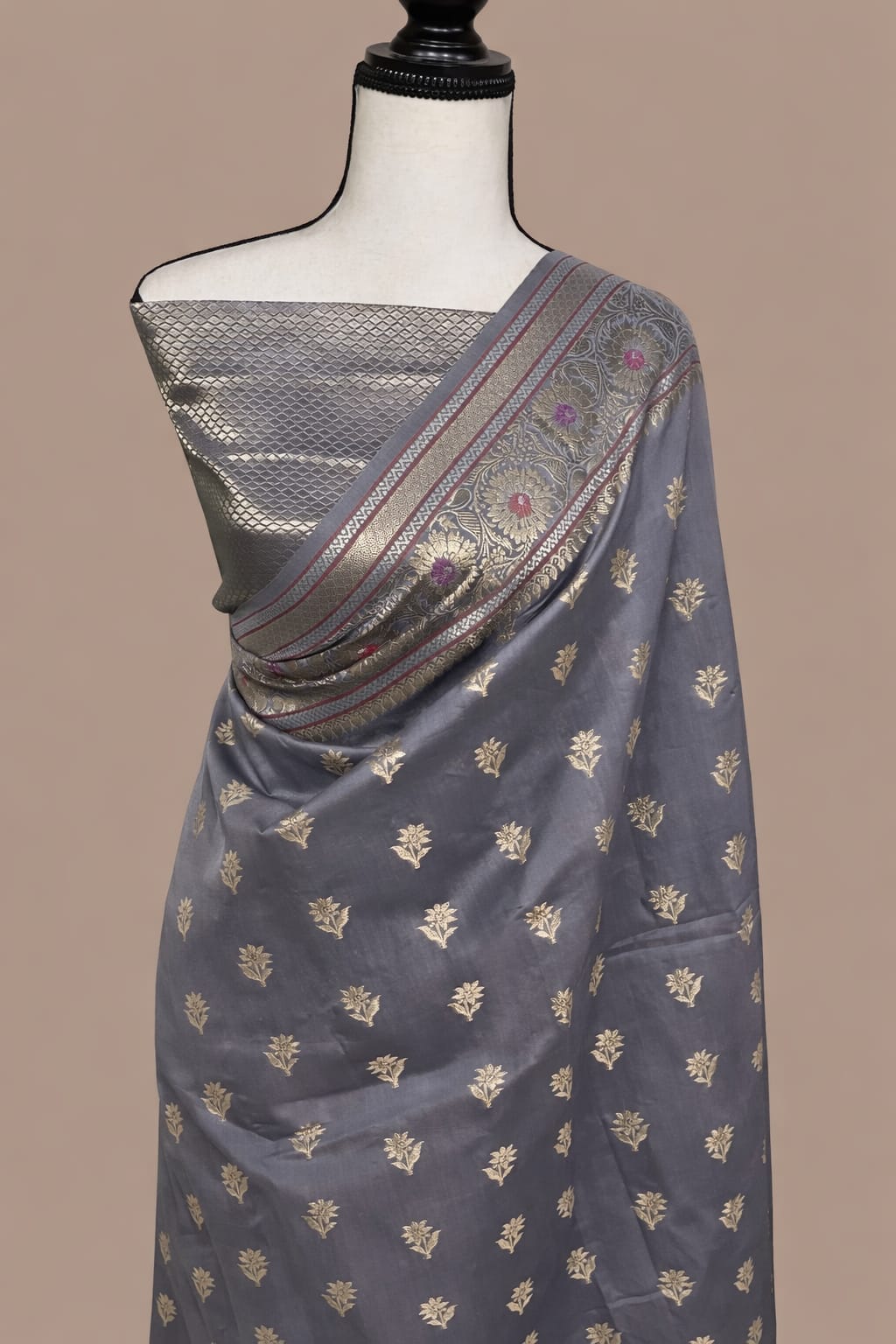 Banarasi Semi Katan Silk Saree - BSKGG027