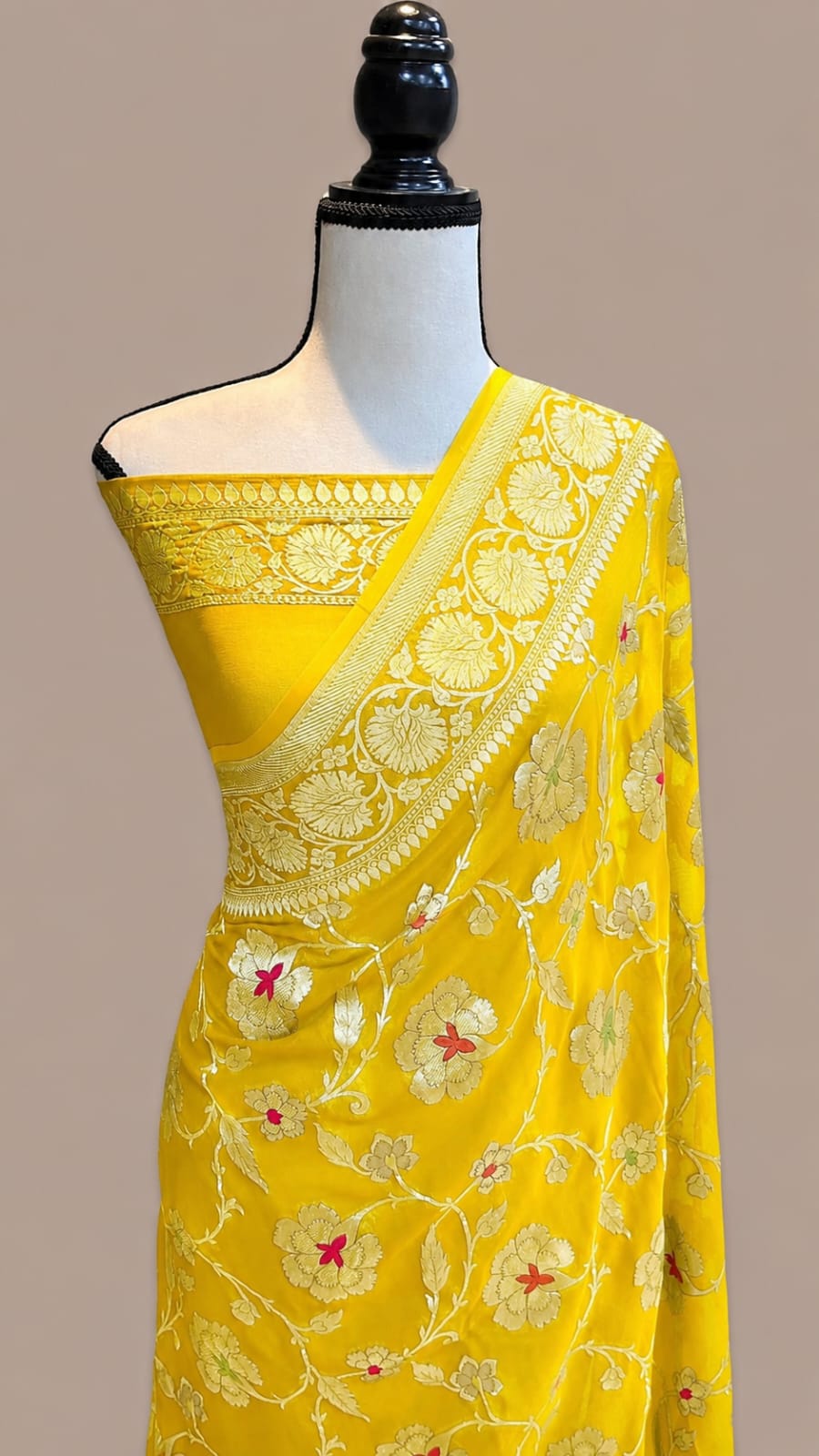 Banarasi Georgette Silk Saree with Silver Mina Jaal Weaving - BGSMJ060