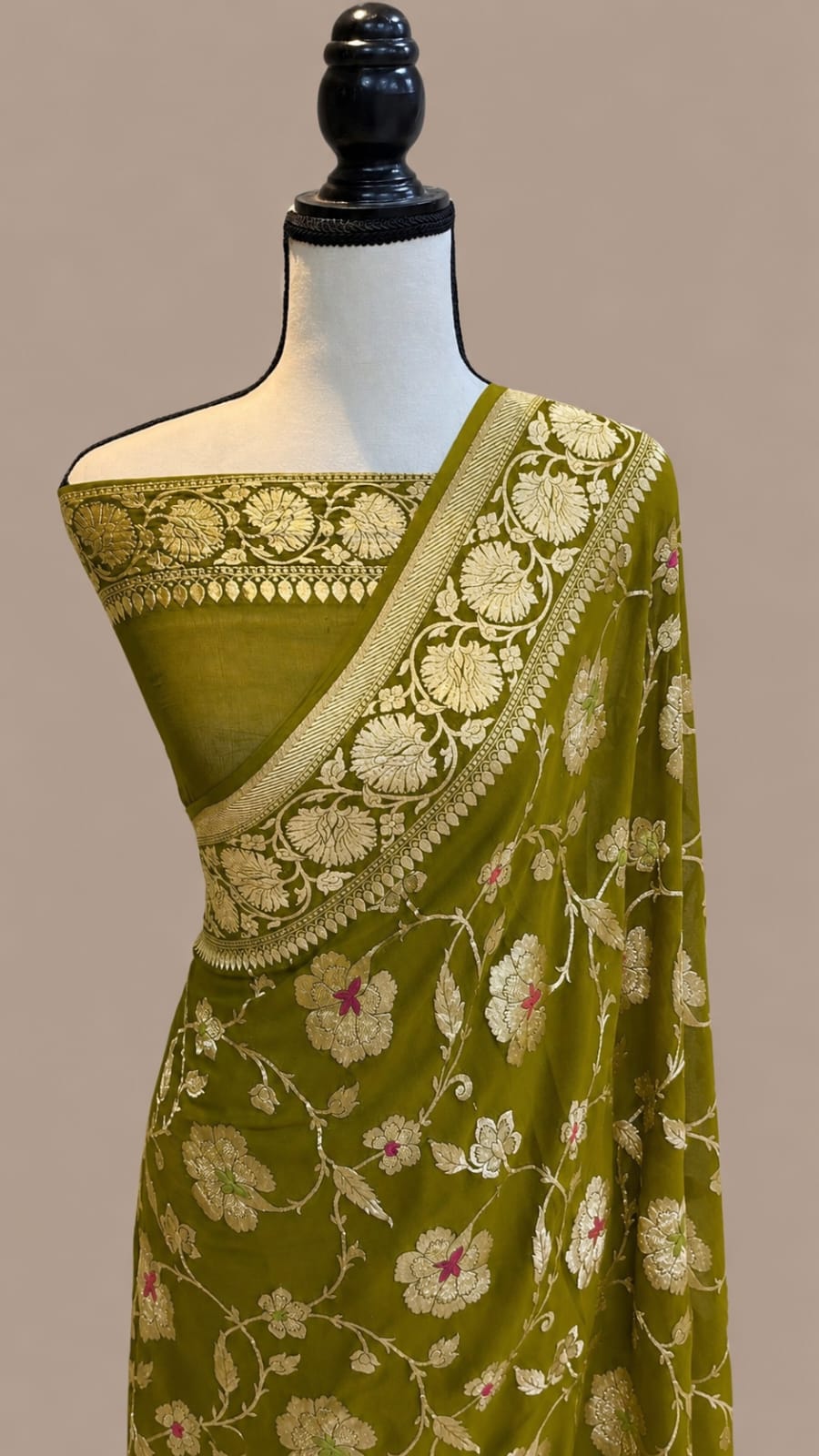 Banarasi Georgette Silk Saree with Silver Mina Jaal Weaving - BGSMJ052