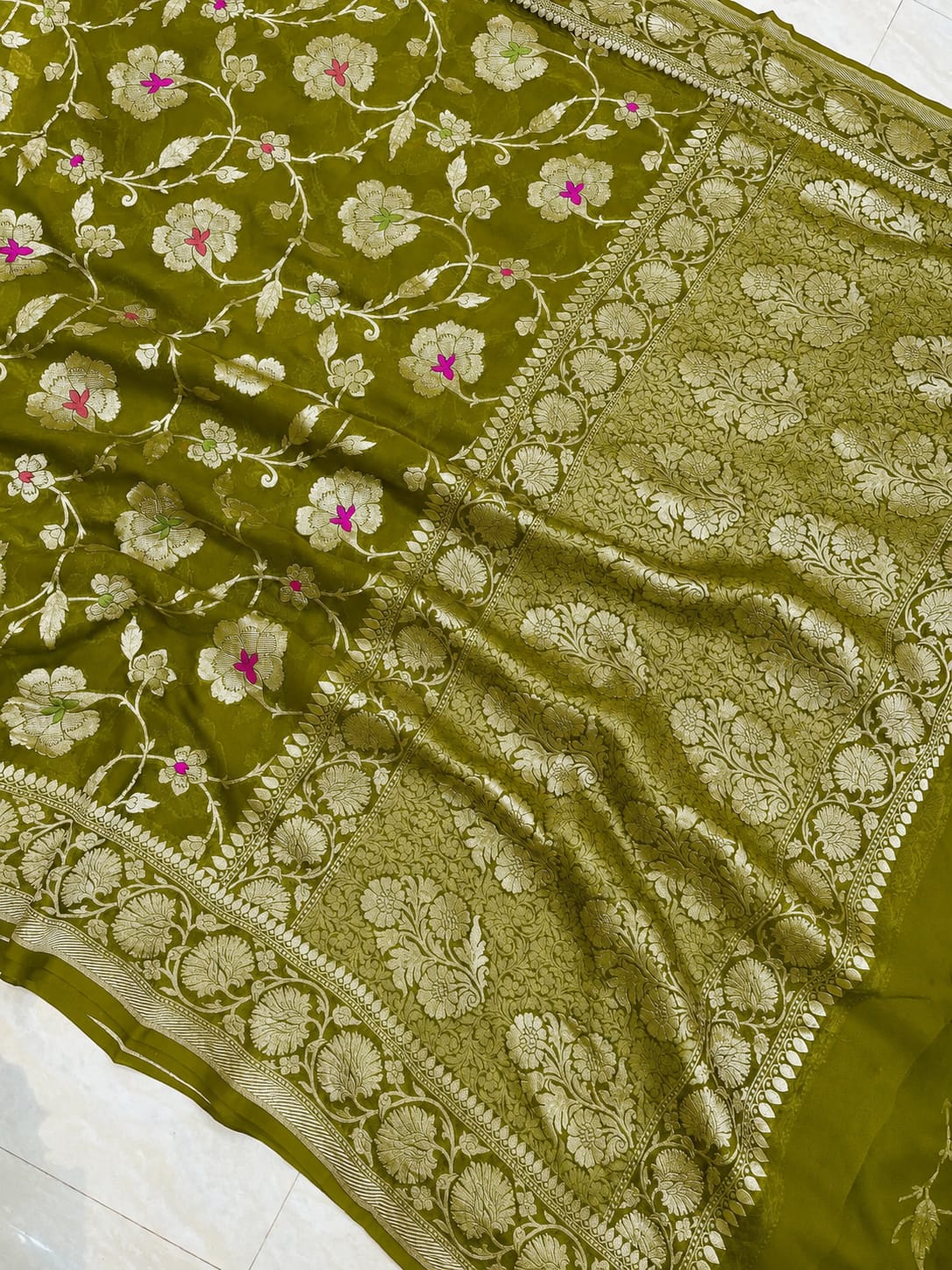 Banarasi Georgette Silk Saree with Silver Mina Jaal Weaving - BGSMJ052