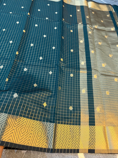 Banarasi Check Pattu Saree with Small Buti Design - BCPSBD062