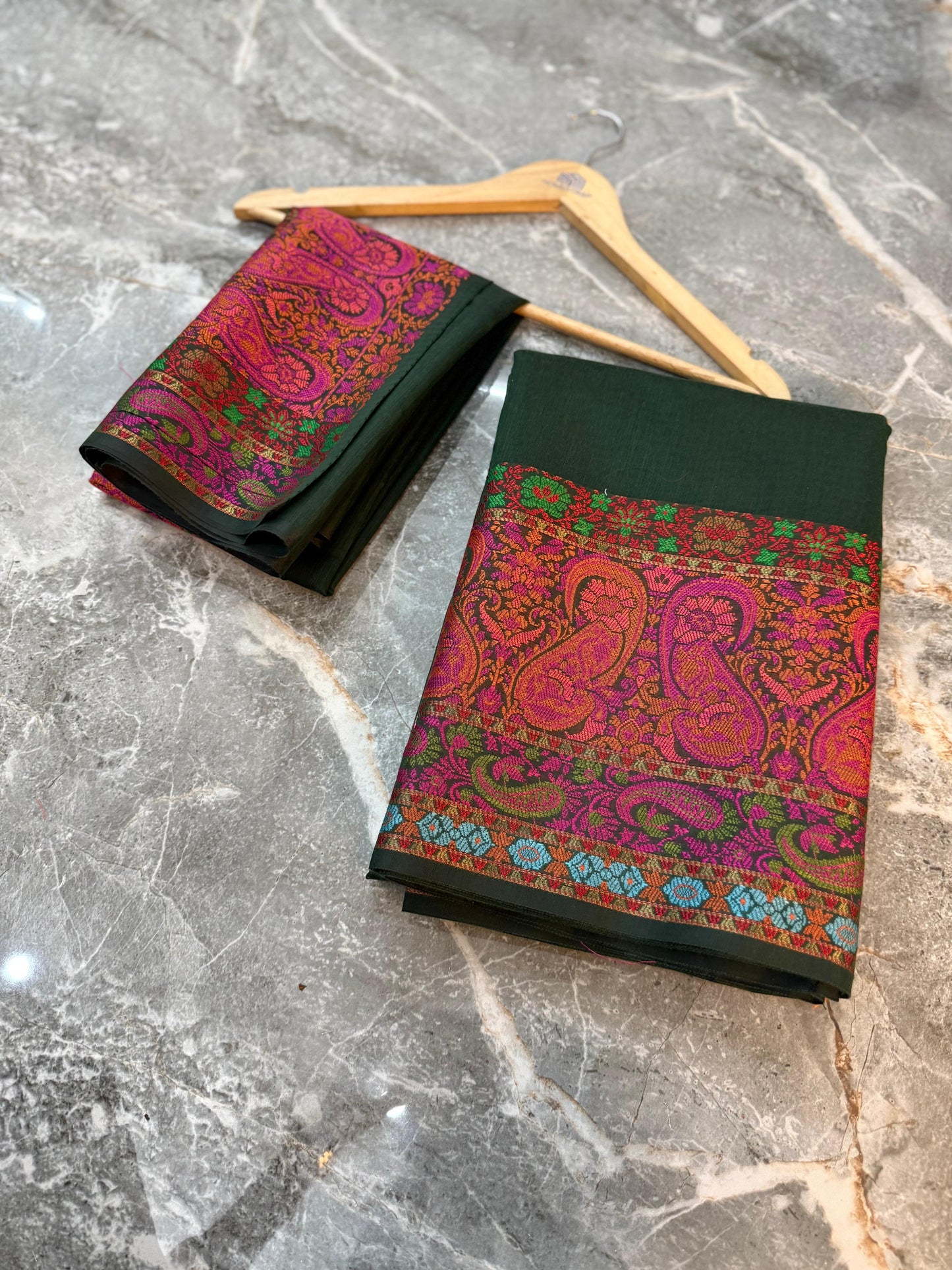 Premium Banarasi Cotton Silk Saree - PBCSSDG086