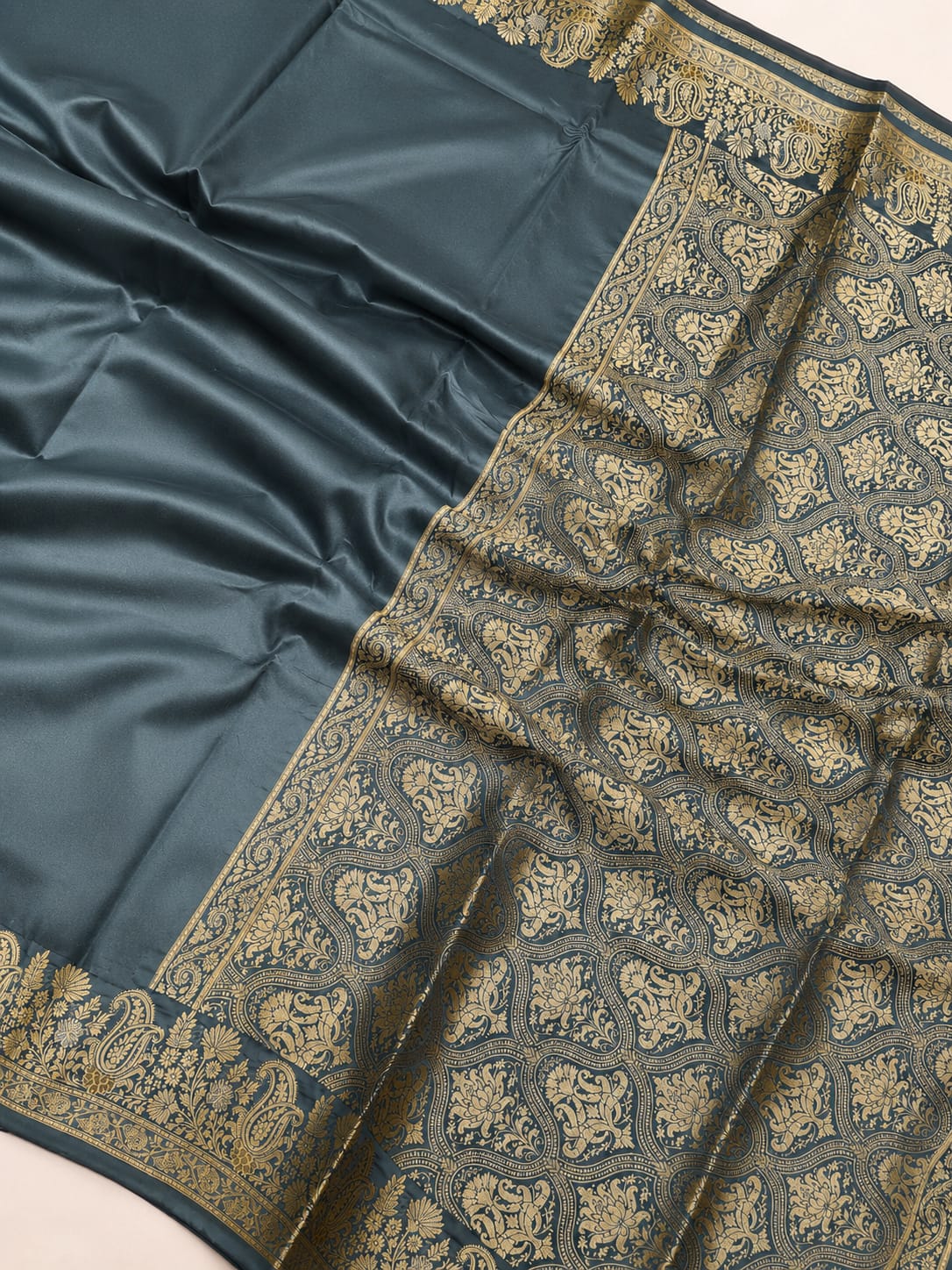 Banarasi Raw Mango Soft Silk Saree - BRMSDG043