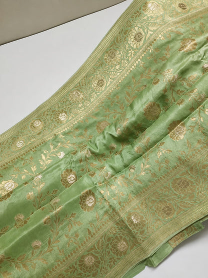 Luxury Banarasi Semi Katan Silk Saree with Intricate Jaal Weaving - BSKSJWG03