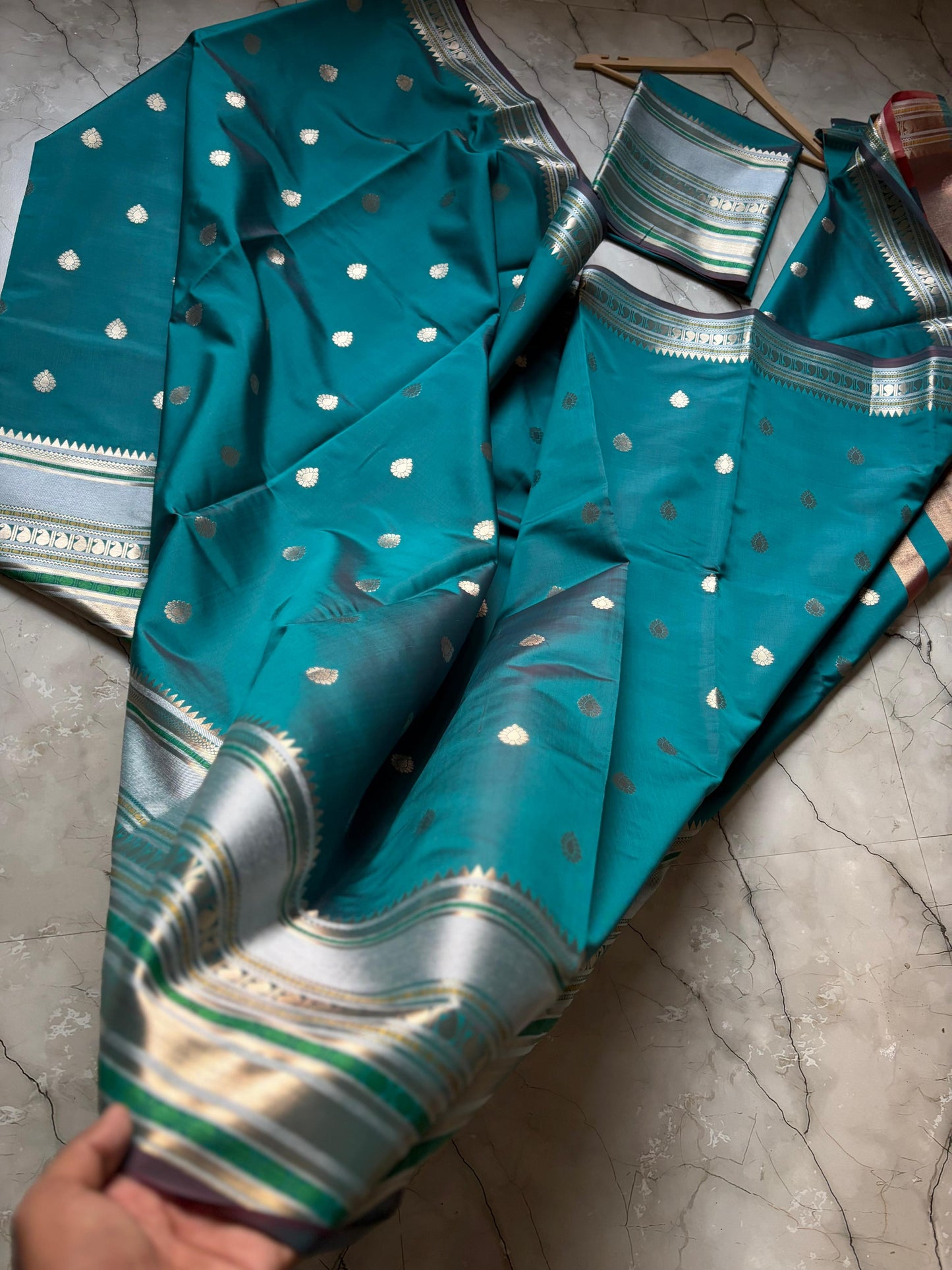 Royal Turquoise Blue Banarasi Katan Silk Saree - RTBBKS002