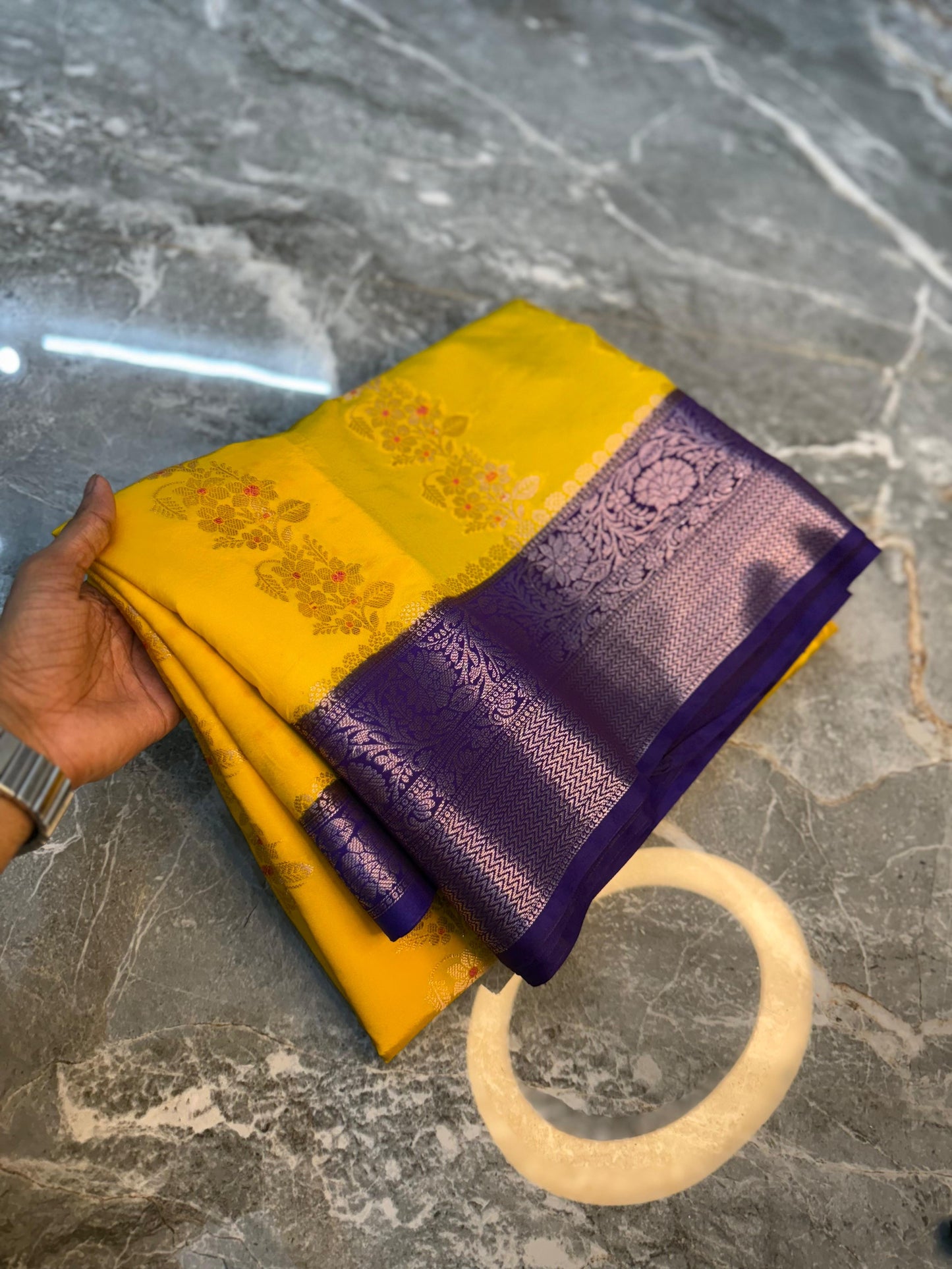 Banarasi Semi Katan Silk Saree - BSKSYW061