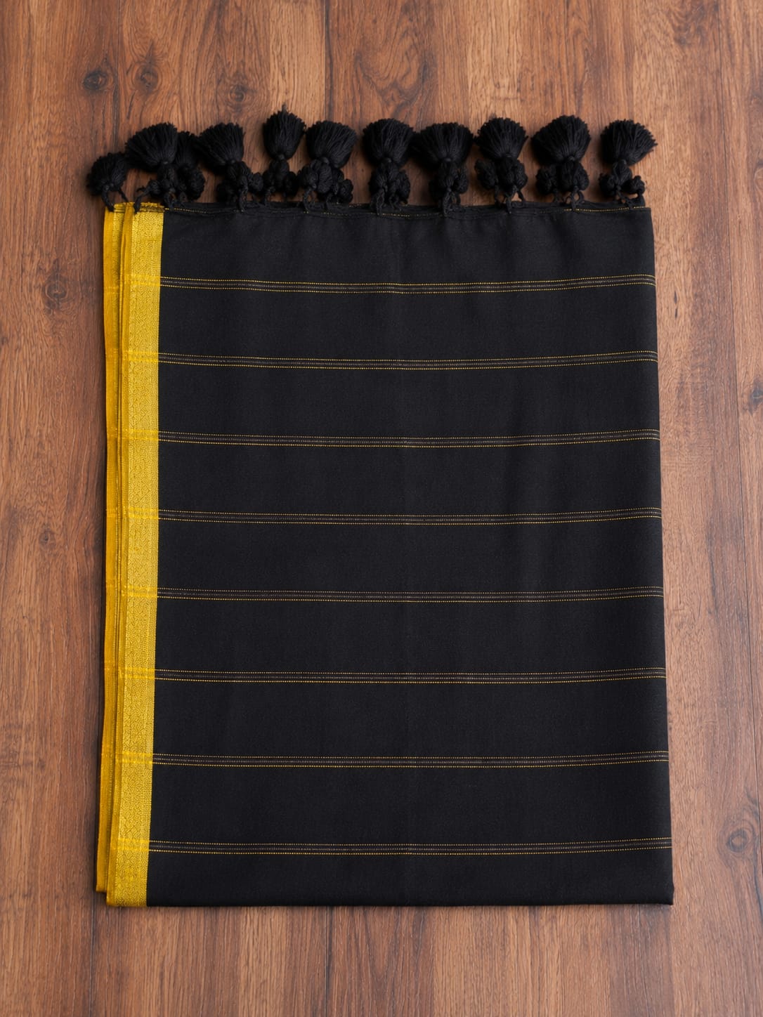 Pure Mulmul Double Zari Lines Saree | Handloom | MDZ005