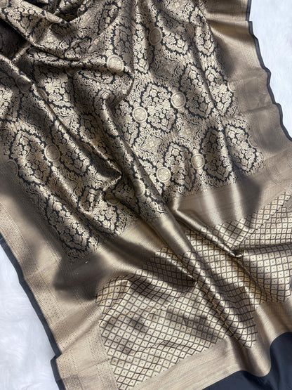 Midnight Royal Black Banarasi Zari Weaving Saree - MRBBZW01