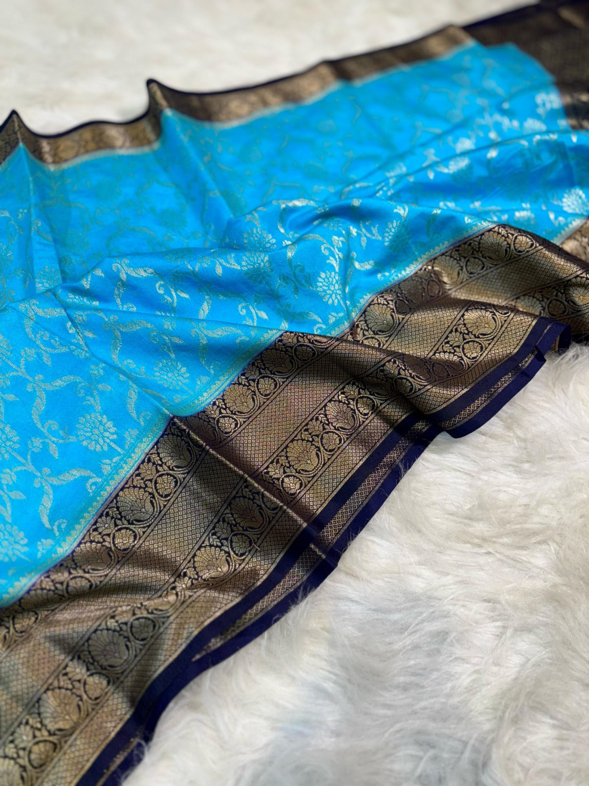 Banarasi Handloom Chinya Silk Saree - BHCNBDB1