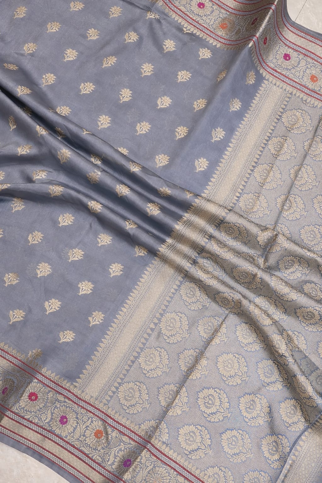Banarasi Semi Katan Silk Saree - BSKGG027