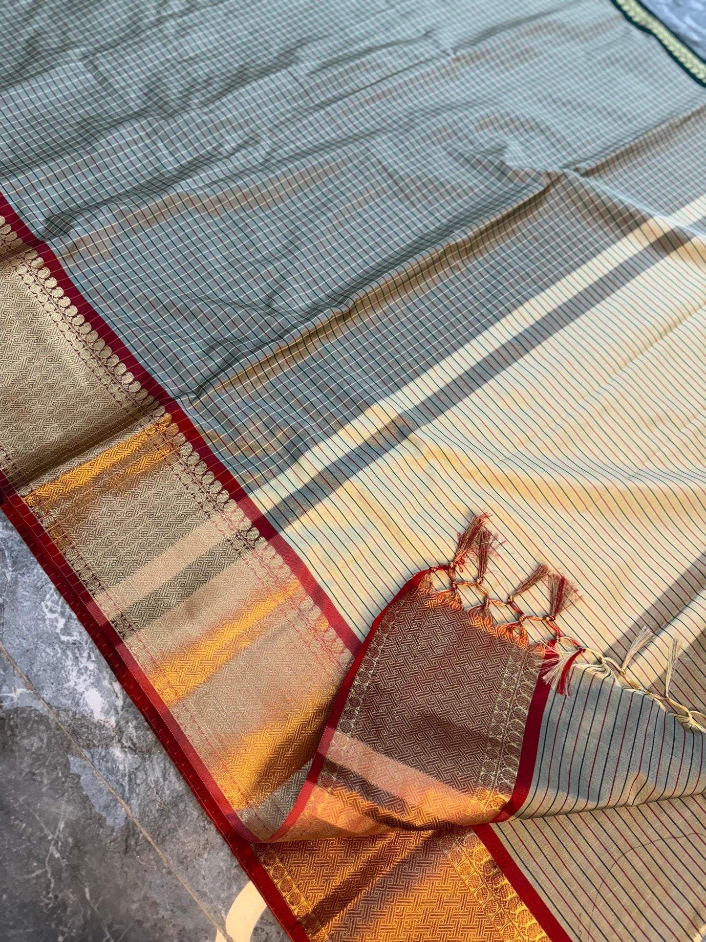 Royal Ganga Jamuna Banarasi Silk Saree - RGJBSS07