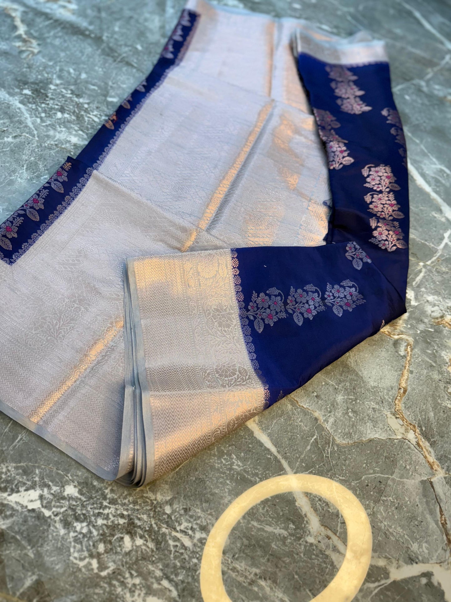 Banarasi Semi Katan Silk Saree - BSKSBE064