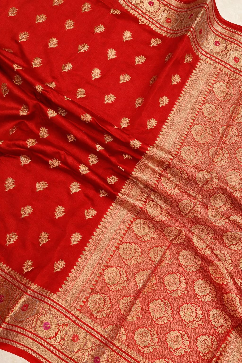 Banarasi Semi Katan Silk Saree - BSKRG032