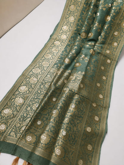 Luxury Banarasi Semi Katan Silk Saree with Intricate Jaal Weaving - BSKSJWTG05