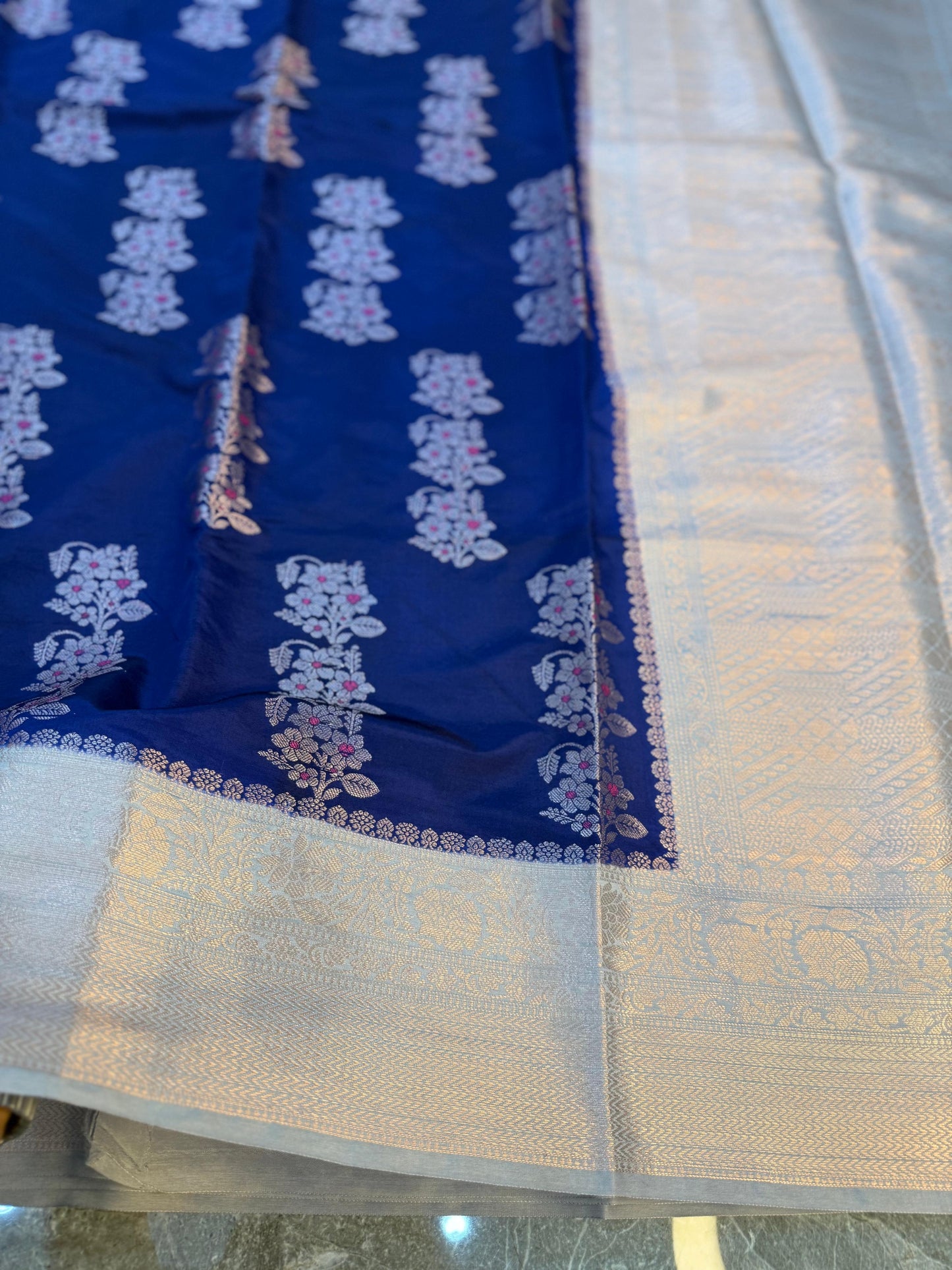 Banarasi Semi Katan Silk Saree - BSKSBE064