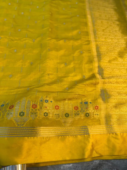 Banarasi Semi Katan Silk Saree - BSKMKMG7
