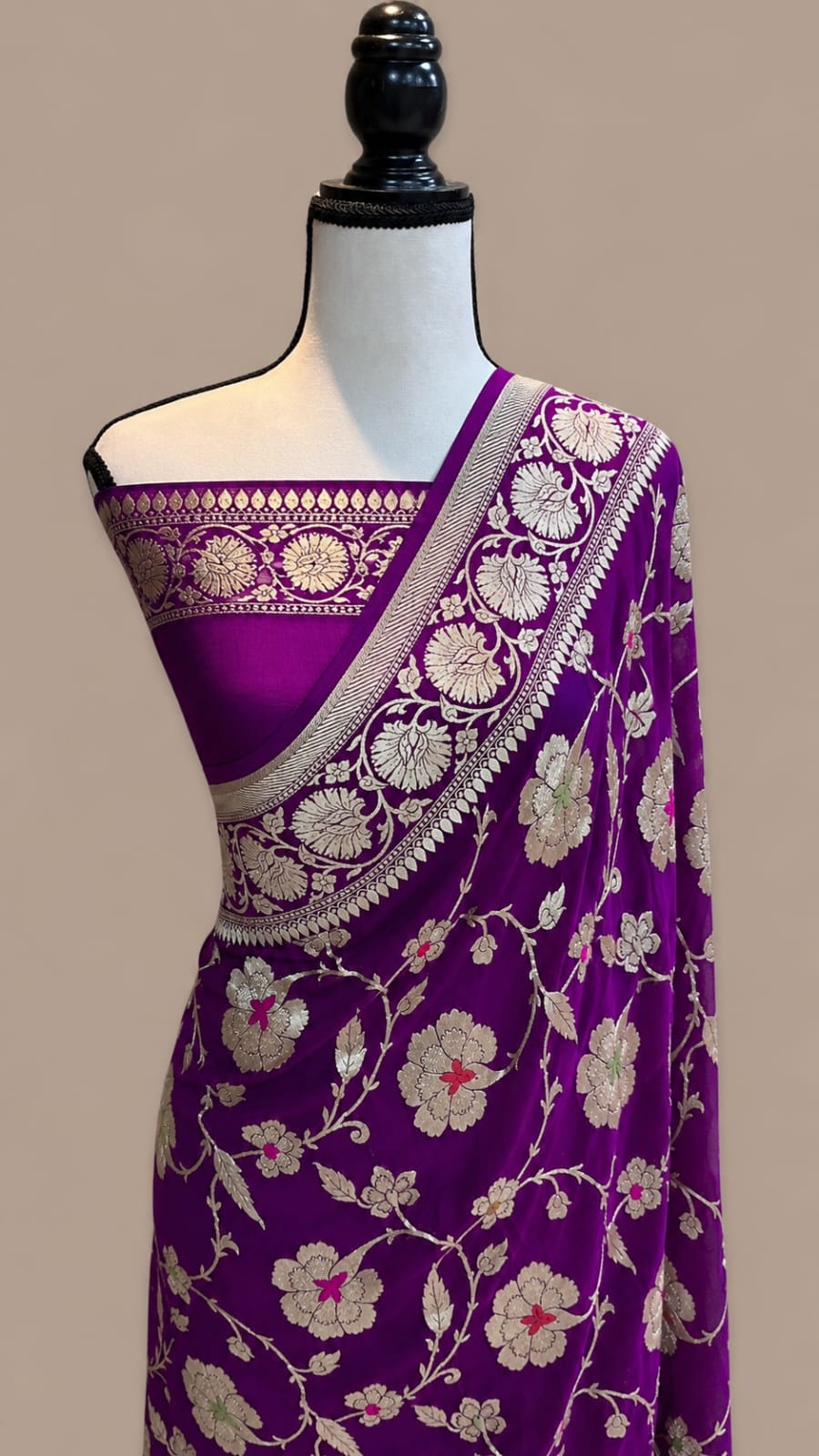 Banarasi Georgette Silk Saree with Silver Mina Jaal Weaving - BGSMJ050